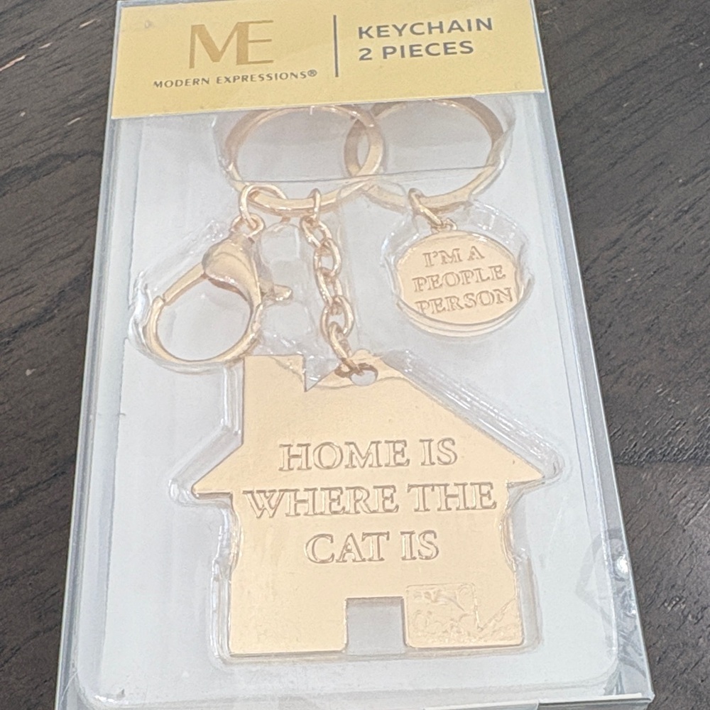 Modern Expressions Gold Keychain Set